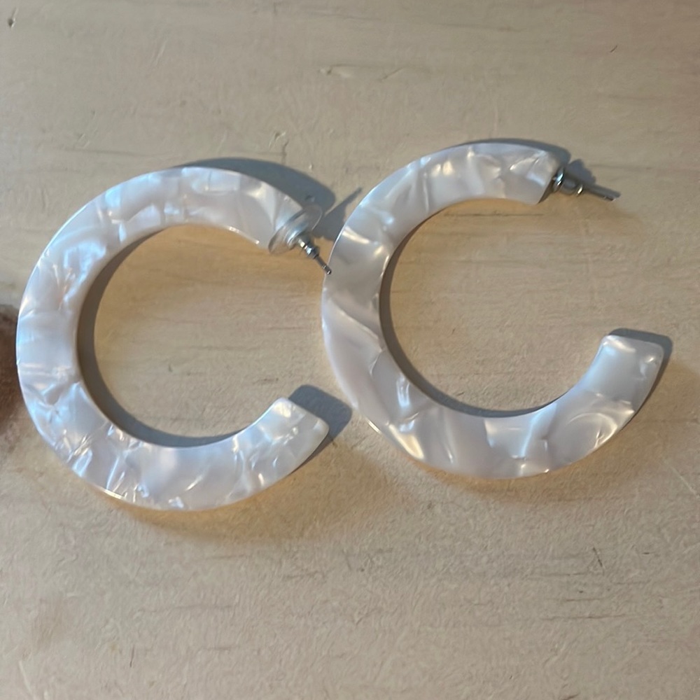 Baublebar Acrylic Stud Hoops